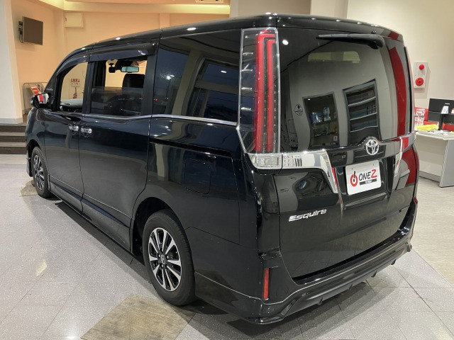 トヨタ エスクァイア 2.0 Gi プレミアムパッケージの中古車
