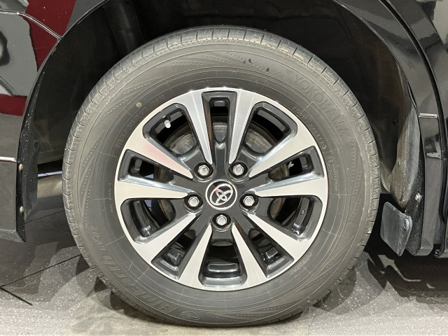トヨタ エスクァイア 2.0 Gi プレミアムパッケージの中古車