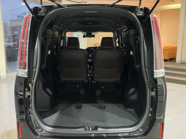 トヨタ エスクァイア 2.0 Gi プレミアムパッケージの中古車