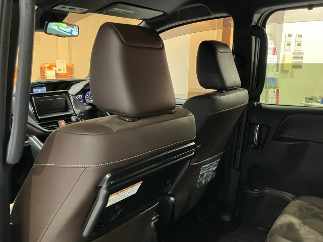 トヨタ エスクァイア 2.0 Gi プレミアムパッケージの中古車