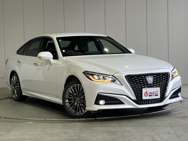 トヨタ クラウン ハイブリッド 2.5 G エグゼクティブ Four 4WDの中古車