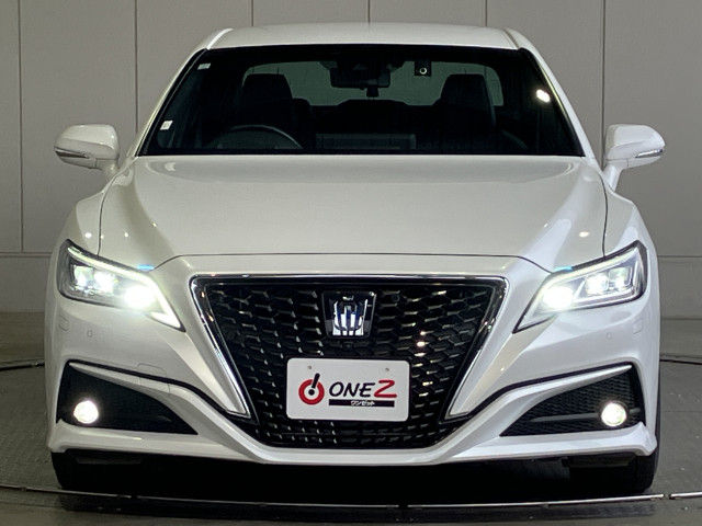 トヨタ クラウン ハイブリッド 2.5 G エグゼクティブ Four 4WDの中古車