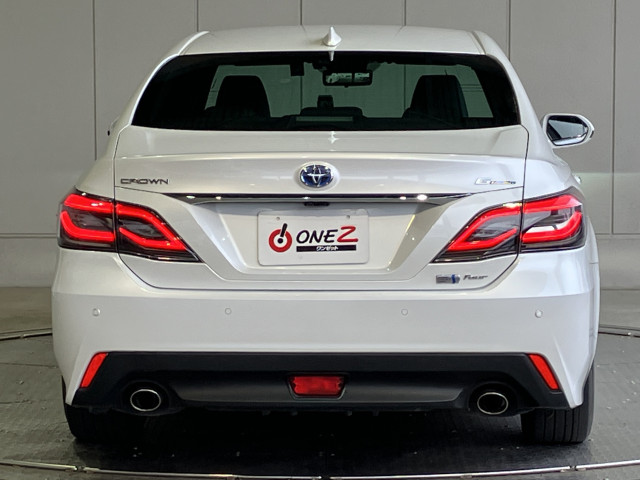 トヨタ クラウン ハイブリッド 2.5 G エグゼクティブ Four 4WDの中古車
