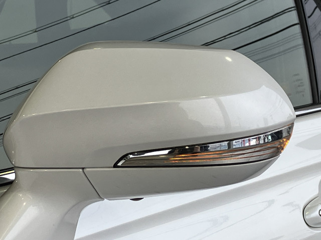 トヨタ クラウン ハイブリッド 2.5 G エグゼクティブ Four 4WDの中古車