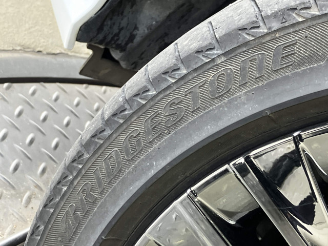 トヨタ クラウン ハイブリッド 2.5 G エグゼクティブ Four 4WDの中古車