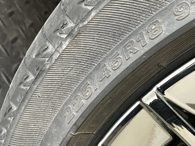トヨタ クラウン ハイブリッド 2.5 G エグゼクティブ Four 4WDの中古車