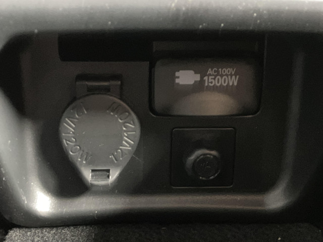 トヨタ クラウン ハイブリッド 2.5 G エグゼクティブ Four 4WDの中古車