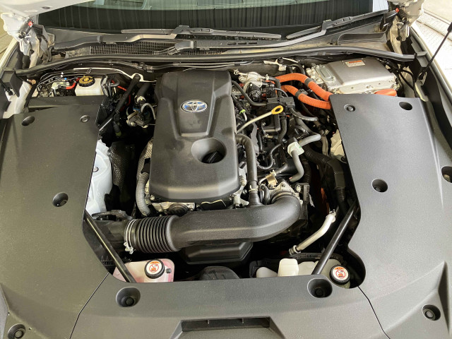 トヨタ クラウン ハイブリッド 2.5 G エグゼクティブ Four 4WDの中古車