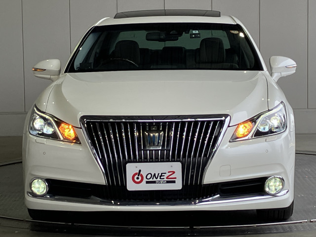 トヨタ クラウンマジェスタ 3.5 Fバージョン Jフロンティアの中古車