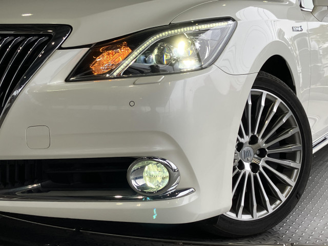 トヨタ クラウンマジェスタ 3.5 Fバージョン Jフロンティアの中古車