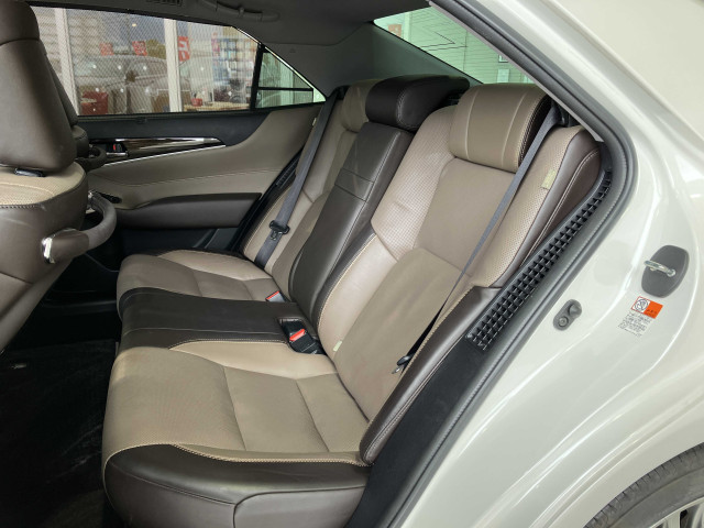 トヨタ クラウンマジェスタ 3.5 Fバージョン Jフロンティアの中古車