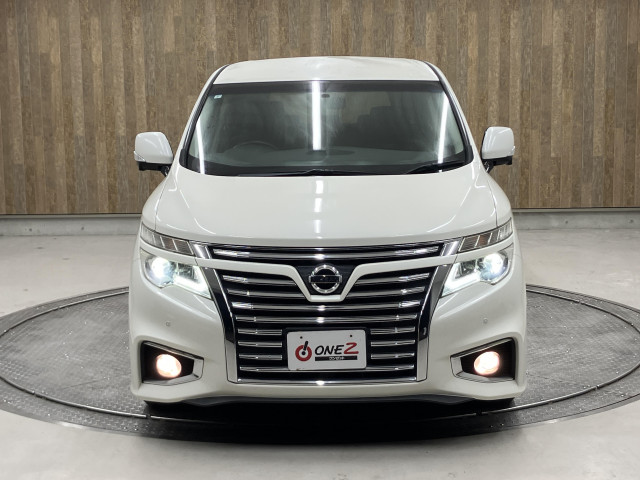 ご納車前には自社認証工場にてしっかり法定点検を行います！エンジンオイル・オイルエレメント・ワイパーゴム等の標準交換部品以外にも点検後交換が必要な消耗部品等も交換・整備致します