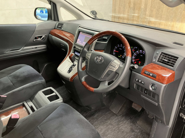 トヨタ ヴェルファイア 2.4 Z プラチナセレクションⅡの中古車