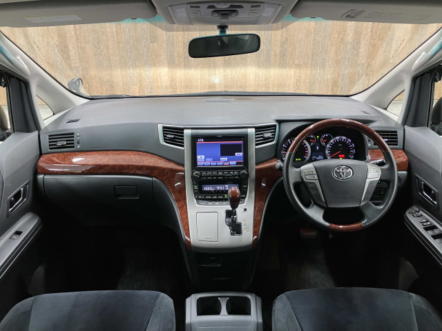 トヨタ ヴェルファイア 2.4 Z プラチナセレクションⅡの中古車