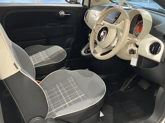 フィアット 500C 1.2 ポップの中古車