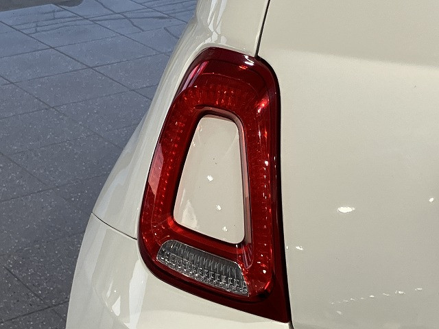 フィアット 500C 1.2 ポップの中古車