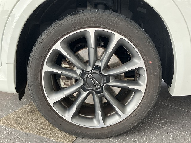 フィアット 500X スポーツの中古車