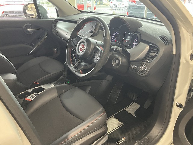 フィアット 500X スポーツの中古車