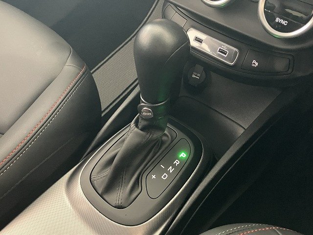 フィアット 500X スポーツの中古車