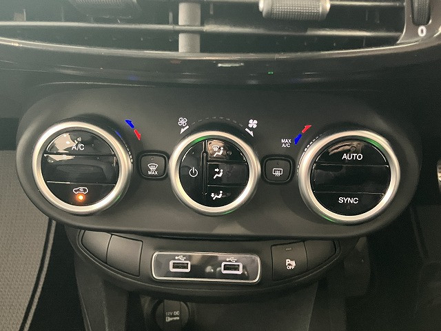 フィアット 500X スポーツの中古車