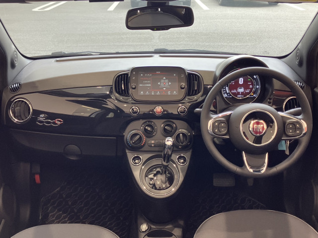 フィアット 500C 120th タキシードの中古車