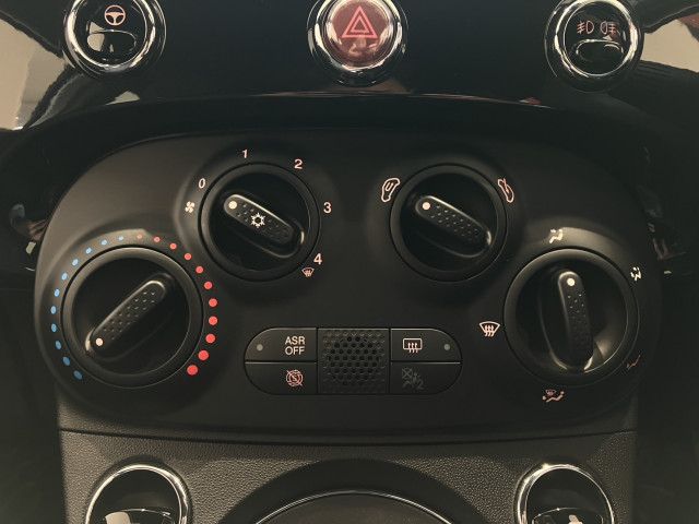 フィアット 500C 120th タキシードの中古車