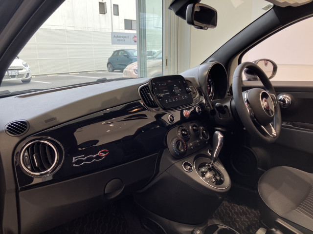 フィアット 500C 120th タキシードの中古車
