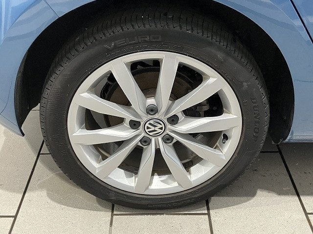フォルクスワーゲン ゴルフ TSI ハイラインの中古車