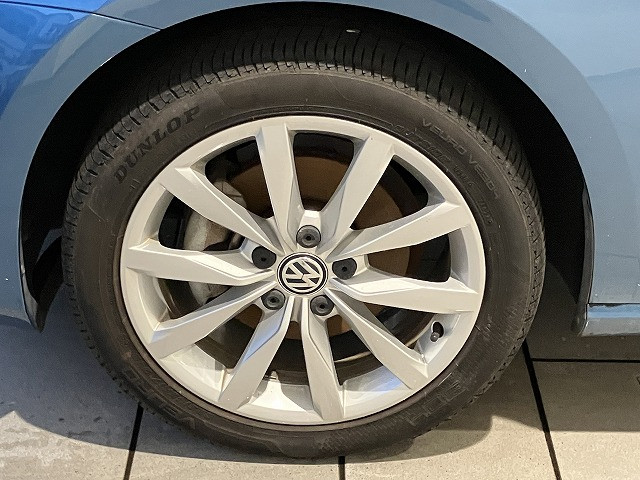 フォルクスワーゲン ゴルフ TSI ハイラインの中古車