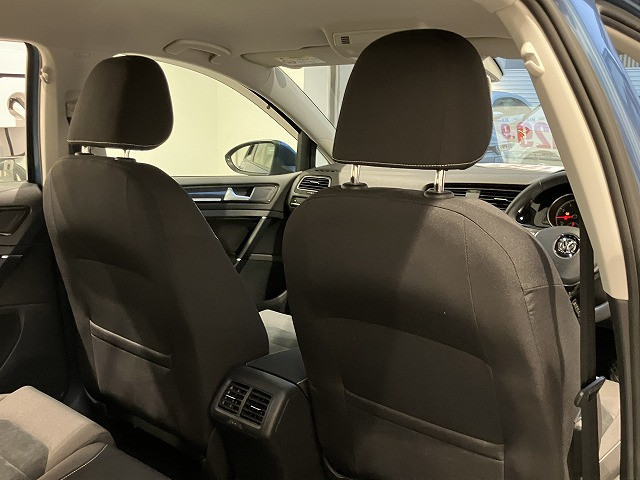 フォルクスワーゲン ゴルフ TSI ハイラインの中古車