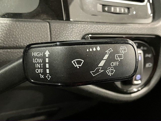 フォルクスワーゲン ゴルフ TSI ハイラインの中古車