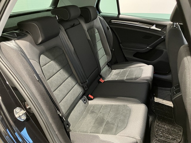 フォルクスワーゲン ゴルフ TSI ハイライン テック エディションの中古車