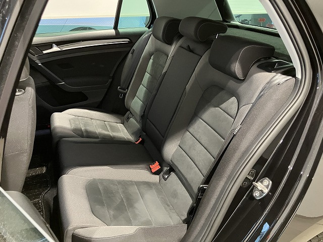 フォルクスワーゲン ゴルフ TSI ハイライン テック エディションの中古車
