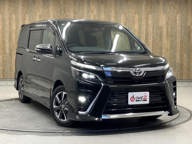 トヨタ ヴォクシー 2.0 ZS 煌Ⅲの中古車