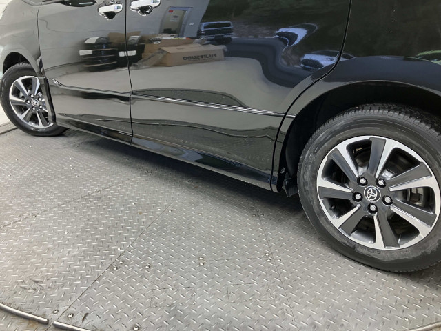 トヨタ ヴォクシー 2.0 ZS 煌Ⅲの中古車
