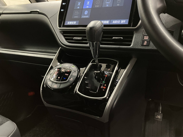 トヨタ ヴォクシー 2.0 ZS 煌Ⅲの中古車