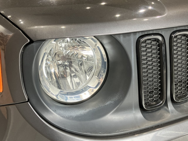 ジープ レネゲード ナイトイーグルの中古車