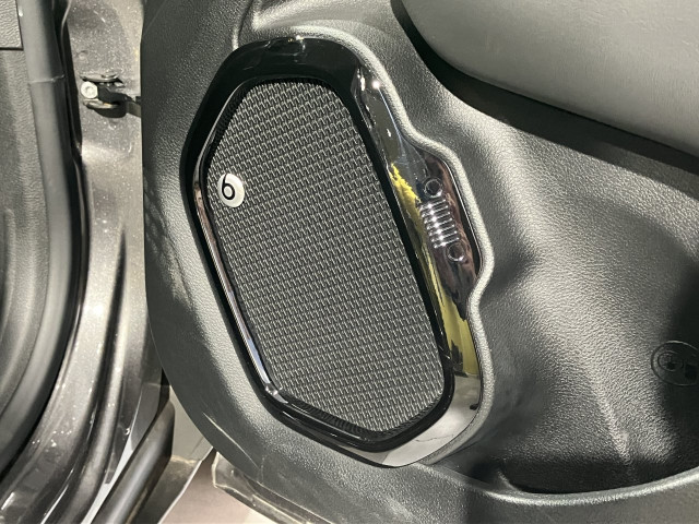 ジープ レネゲード ナイトイーグルの中古車