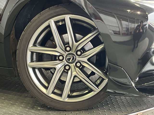 レクサス IS 300h Fスポーツの中古車