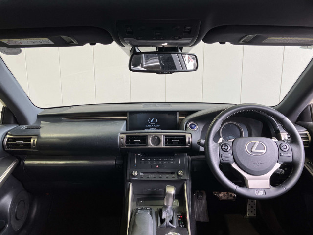 レクサス IS 300h Fスポーツの中古車