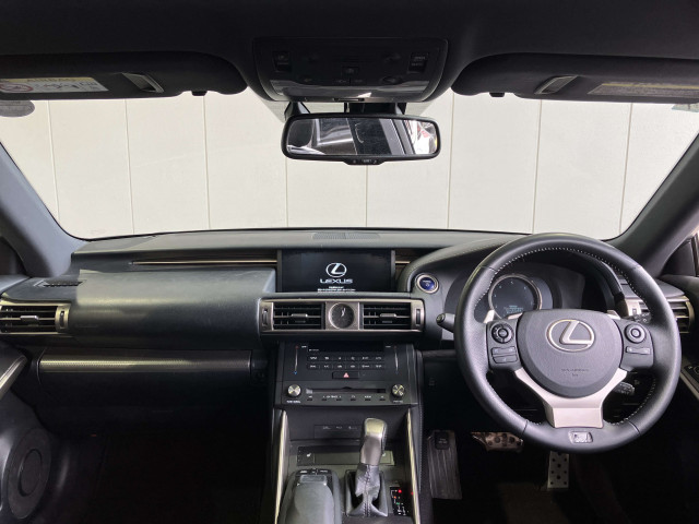 レクサス IS 300h Fスポーツの中古車