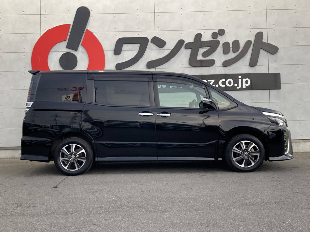 トヨタ ヴォクシー 2.0 ZS 煌Ⅲの中古車