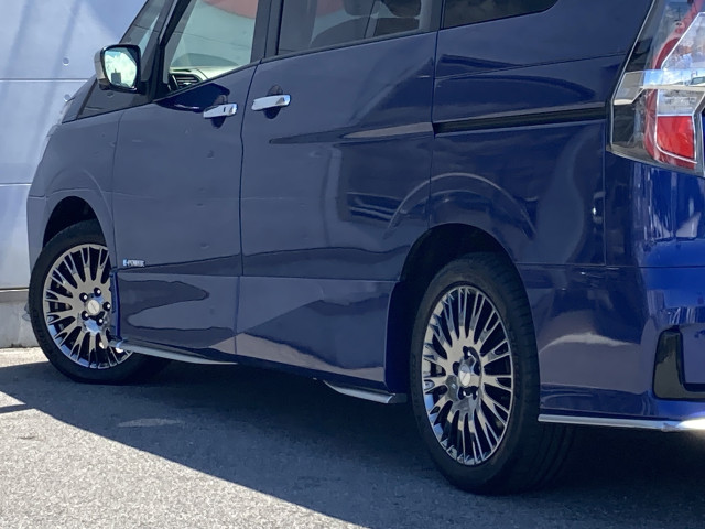 日産 セレナ 1.2 e-POWER AUTECH スポーツスペックの中古車