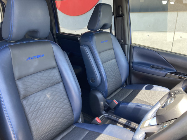 日産 セレナ 1.2 e-POWER AUTECH スポーツスペックの中古車