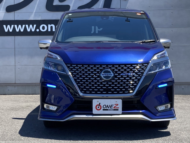 日産 セレナ 1.2 e-POWER AUTECH スポーツスペックの中古車