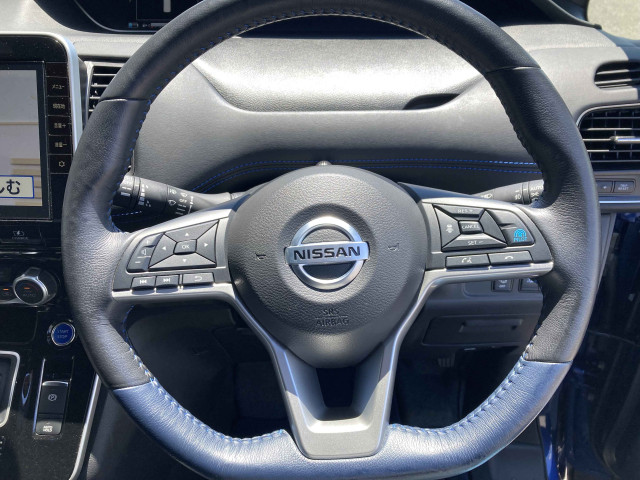 日産 セレナ 1.2 e-POWER AUTECH スポーツスペックの中古車