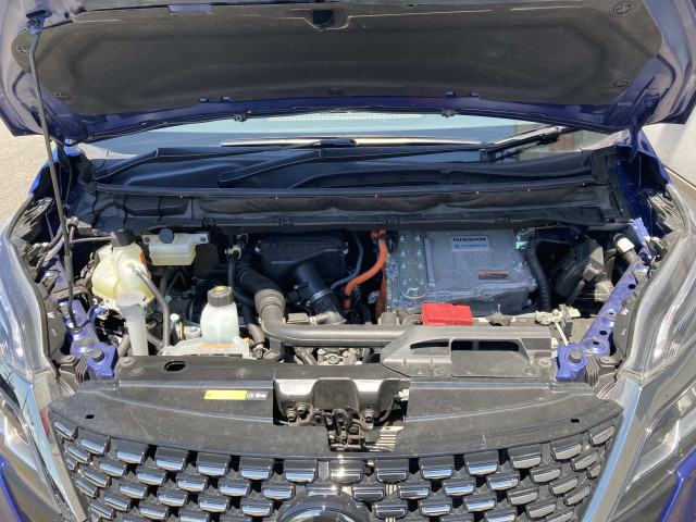 日産 セレナ 1.2 e-POWER AUTECH スポーツスペックの中古車