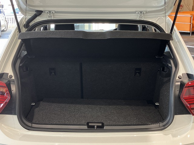 フォルクスワーゲン ポロ TSI Rラインの中古車