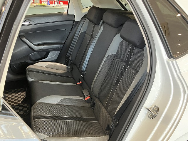 フォルクスワーゲン ポロ TSI Rラインの中古車