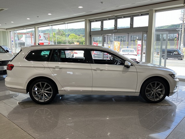 フォルクスワーゲン パサートヴァリアント TDI ハイライン ディーゼルターボの中古車